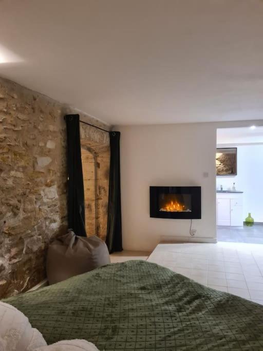 La Maison Du Bonheur Villa Caumont-sur-Durance Esterno foto